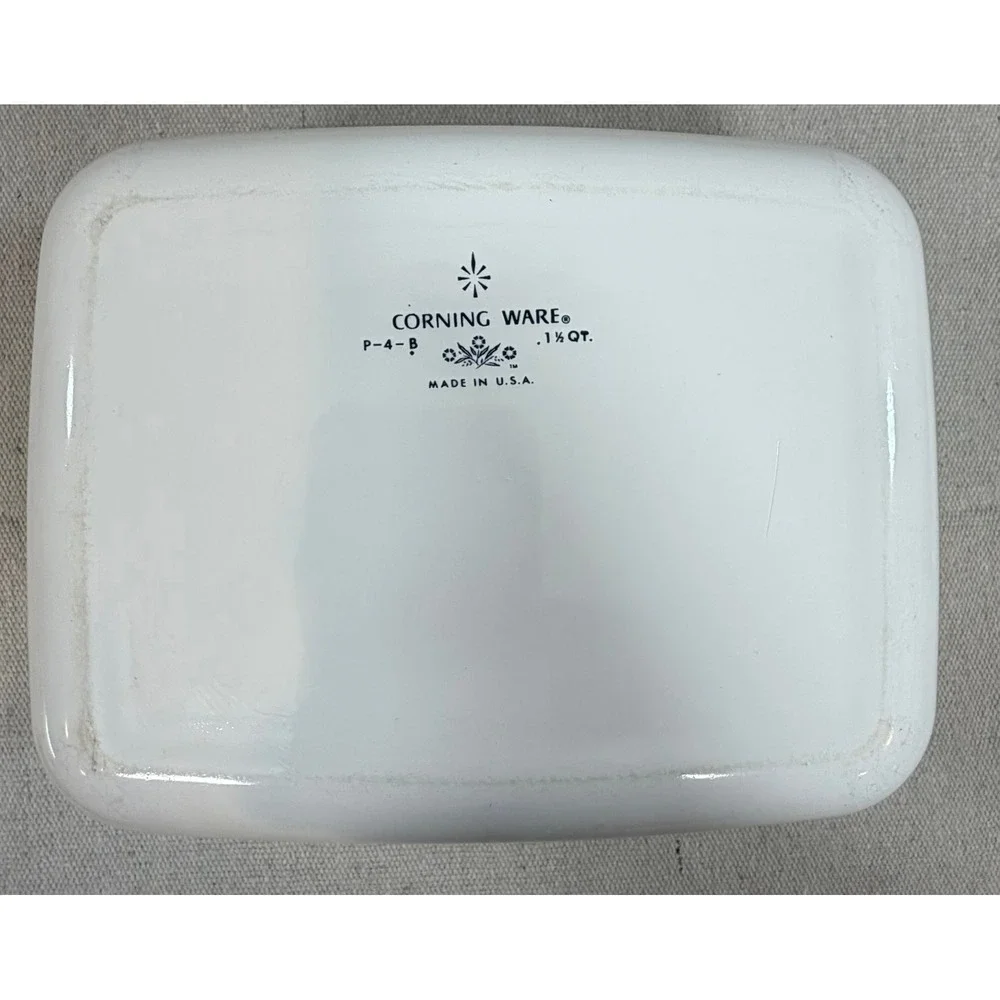 Corning Ware Blue Cornflower 1.5 Quart Casserole Dish with Lid P-4-B Vintage
